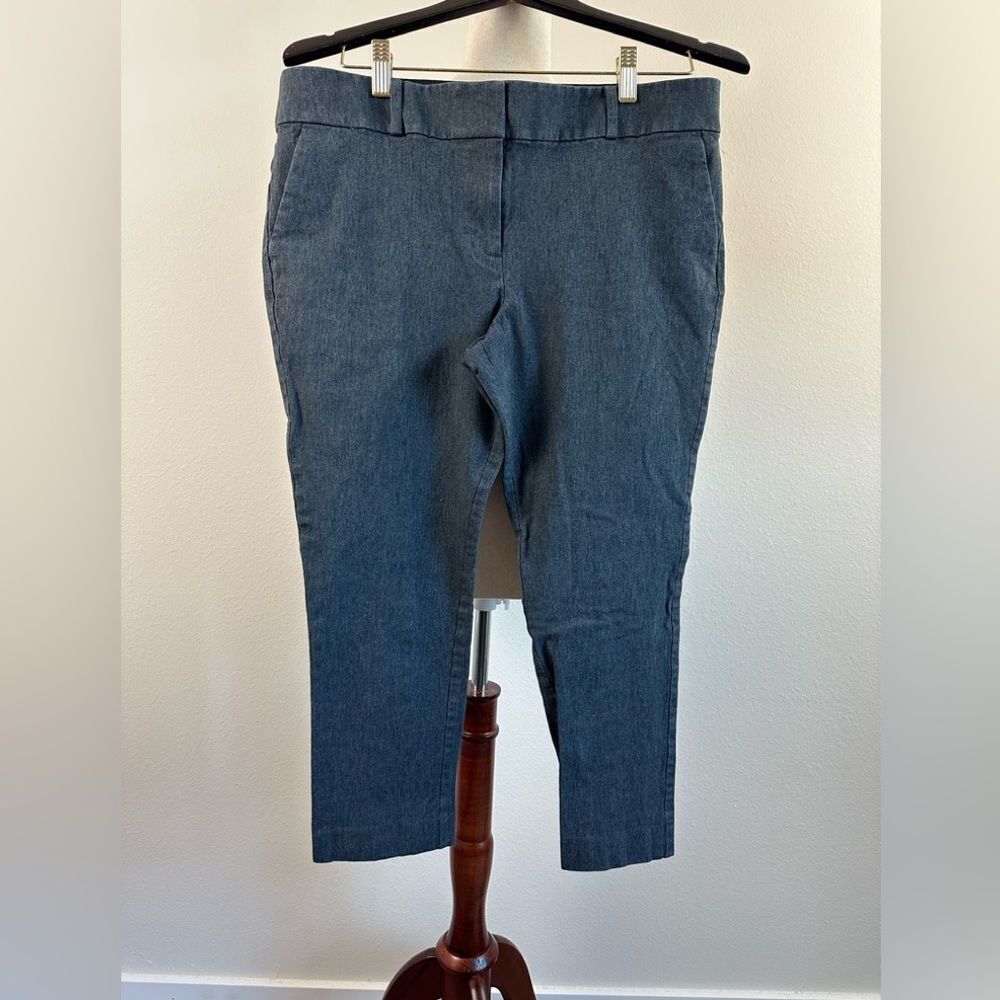 EUC LOFT Women’s Dress Pants